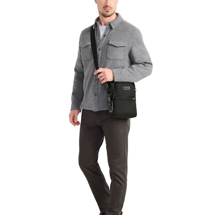 Medium Crossbody