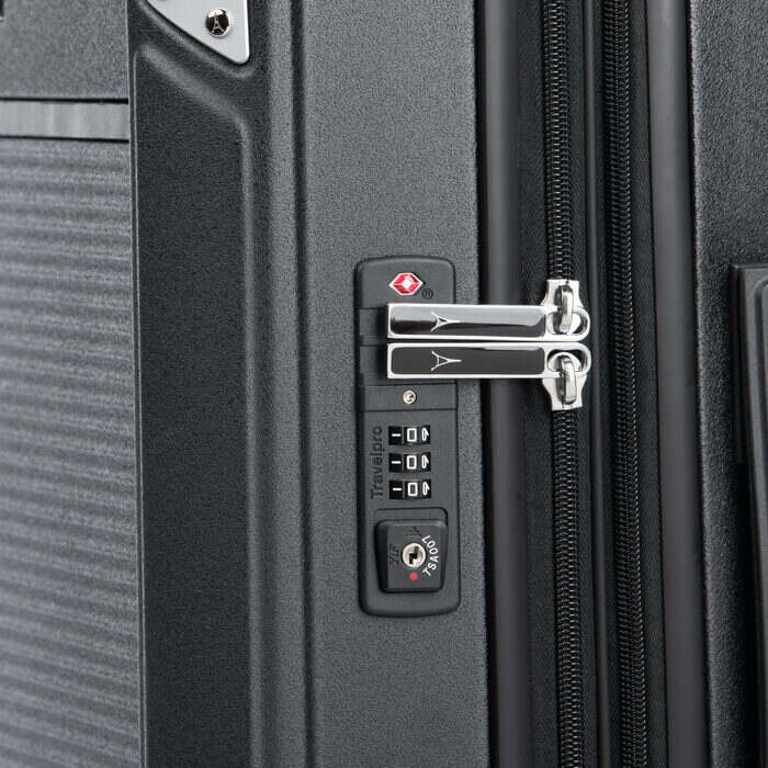 Platinum® Elite Carry-On Expandable Hardside Spinner