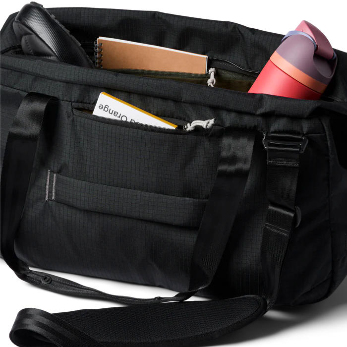 Viaje 35L Travel Duffel