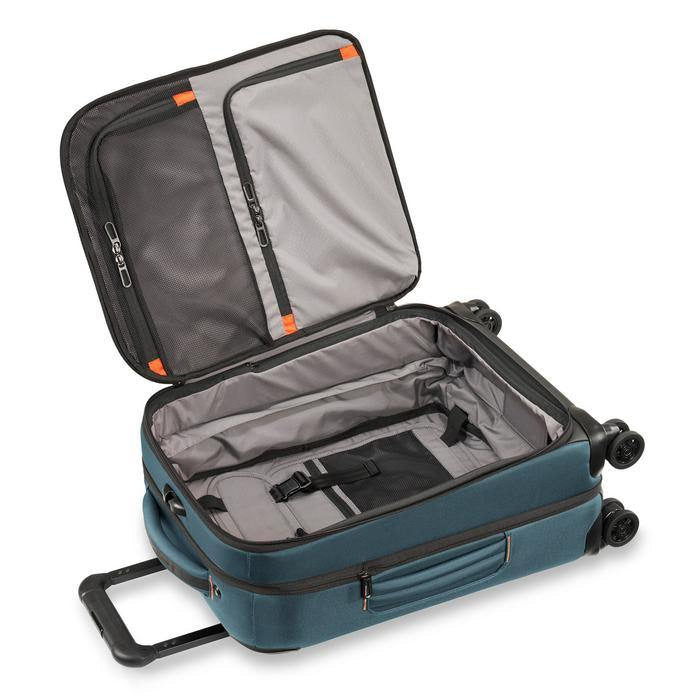 ZDX 21" International Carry-On Spinner