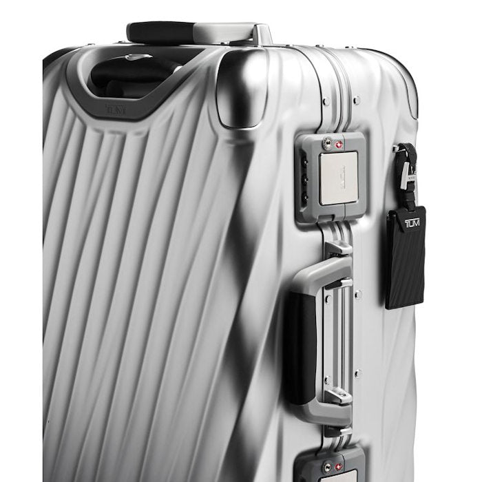 19 Degree Aluminum International Carry-On