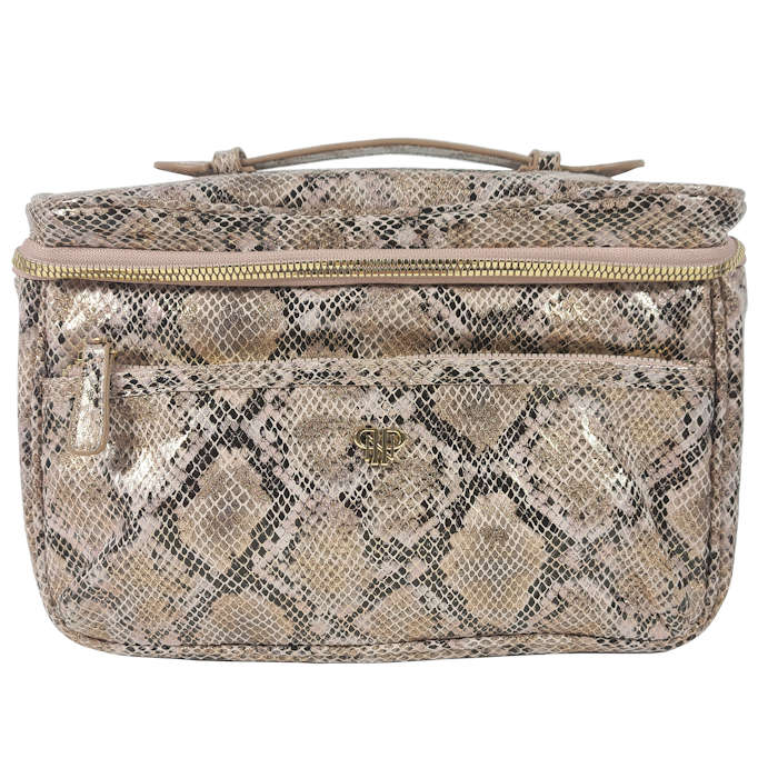 Getaway Classic Train Case
